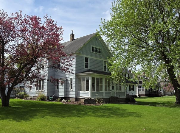 915 Riverside Drive, International Falls, MN 56649