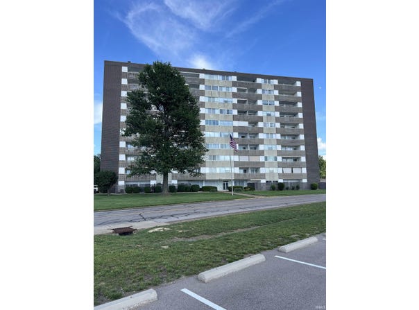 1100 Erie Avenue, Evansville, IN 47715