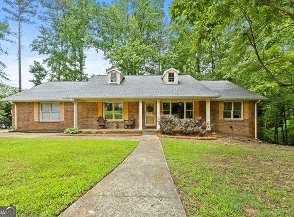 1290 Shadowlawn, Conyers, GA 30012