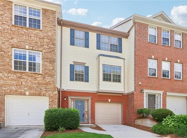 528 Lantern Wood Drive, Scottdale, GA 30079