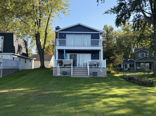 2041 Fern Beach, Battle Creek, MI 49014