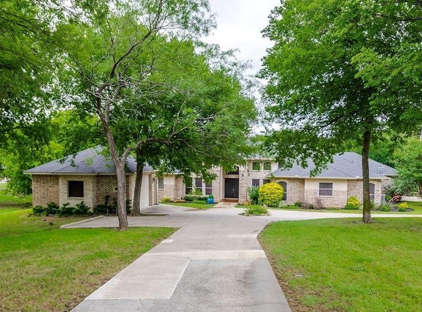 6413 Shoreline Drive, Little Elm, TX 75068