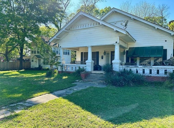 214 N Texas Street, Pittsburg, TX 75686
