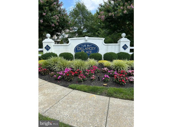 1404 DELANCEY Way, MARLTON, NJ 08053