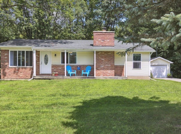 4045 E Lake Road, Clio, MI 48420