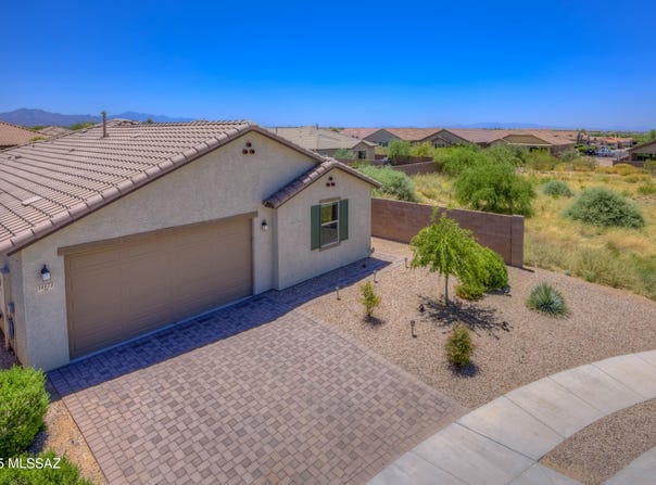 14172 E Vardo Drive, Vail, AZ 85641