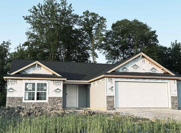 10237 Silver Rock Chase, New Haven, IN 46774