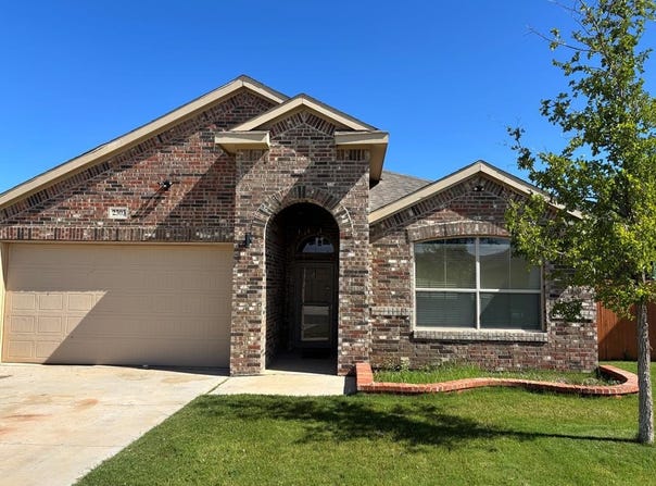 2303 Scenic Rd, Midland, TX 79705