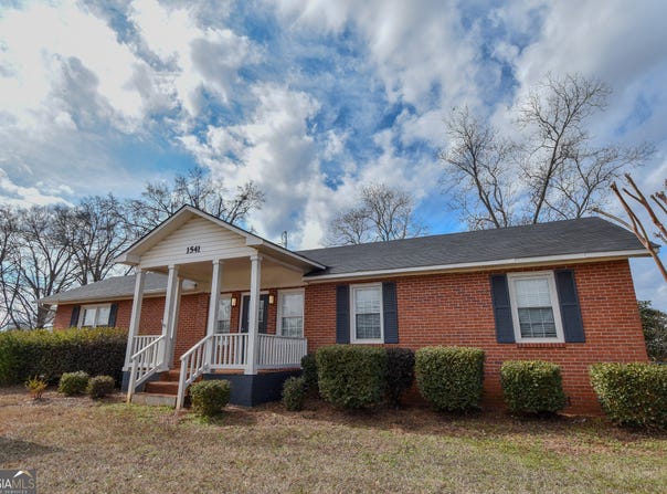 1541 N 19 Highway, Thomaston, GA 30286