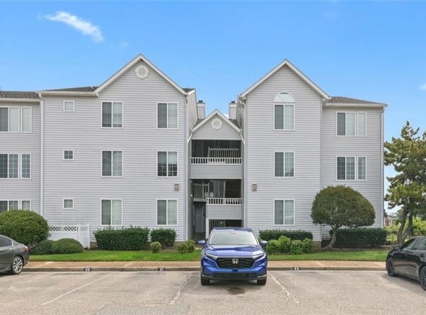 223 Island Cove Court, Hampton, VA 23669