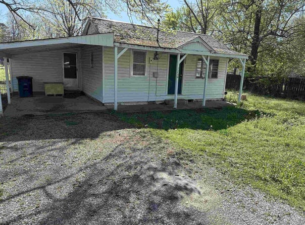 1260 Fair Drive, Piggott, AR 72454