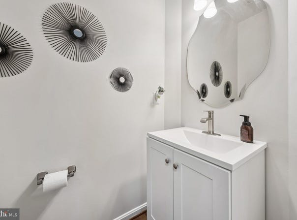 20977 CALAIS TERRACE, ASHBURN, VA 20147