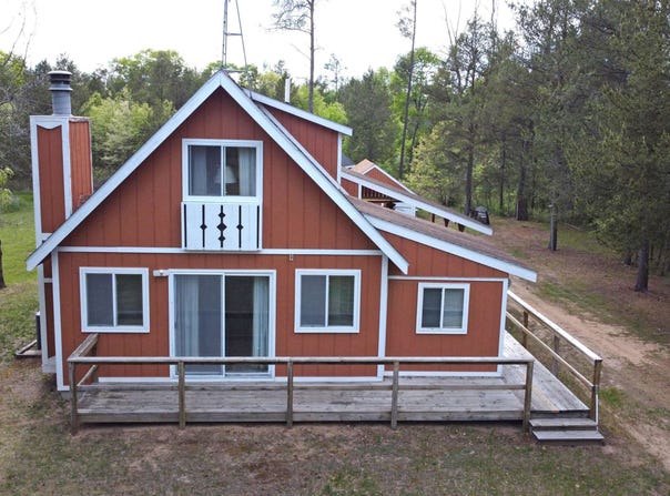 W5946 Beach Drive, New Lisbon, WI 53950