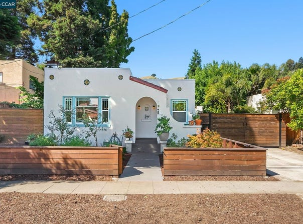 1724 Alhambra Ave, Martinez, CA 94553