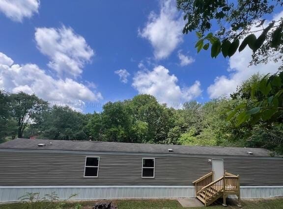 8614 HONEYSUCKLE Ln, Warrior, AL 35180