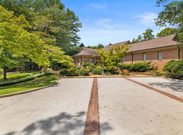 205 NW 10th Ave, Red Bay, AL 35582