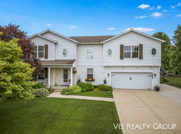 1632 Red Stem Drive, Holland, MI 49424