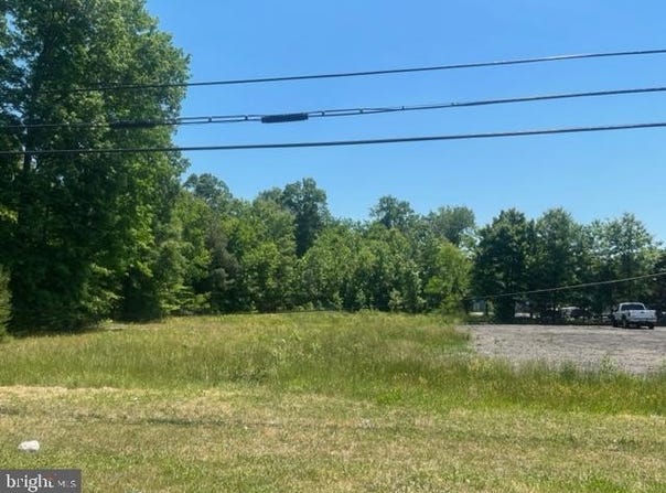 4360 CRAIN Highway, WHITE PLAINS, MD 20695