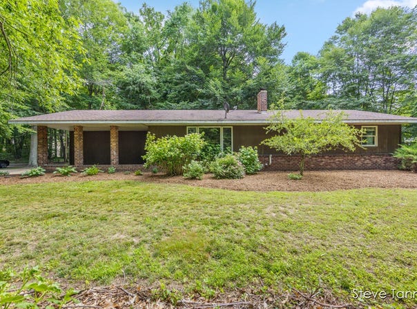 4840 Ironwood Drive, Stanton, MI 48888