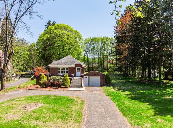 263 Quassaick Avenue, New Windsor, NY 12553