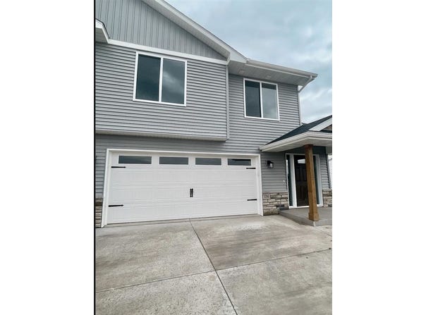 136 Buysse Lane, WestLiberty, IA 52776