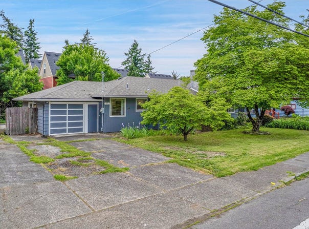 12631 SE MARKET ST, Portland, OR 97233