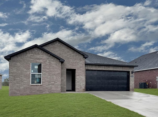 616 Riley Lane, Maumelle, AR 72113