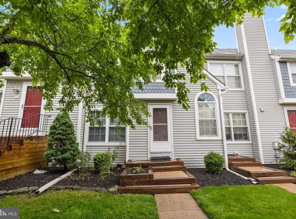 57 BLACK WATCH, HORSHAM, PA 19044