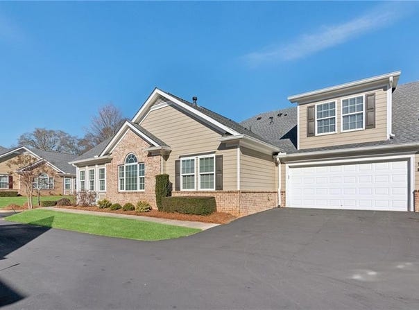2565 Grapevine Circle, Cumming, GA 30041