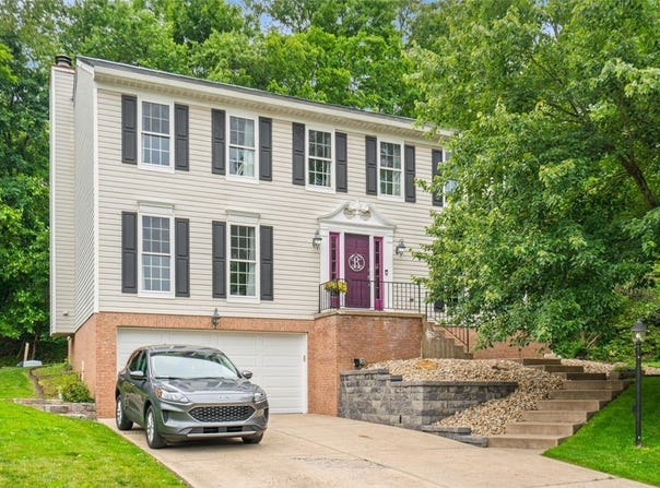 91 Westminster Pl, Shaler, PA 15209