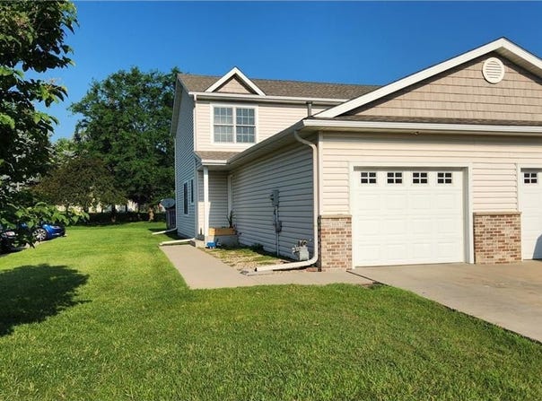 3037 Venice Lane NW, Rochester, MN 55901