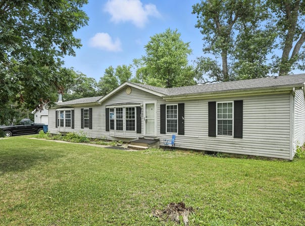 13971 Edison Street, Cedar Lake, IN 46303
