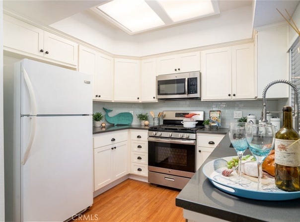 4752 Tiara Drive, Huntington Beach, CA 92649