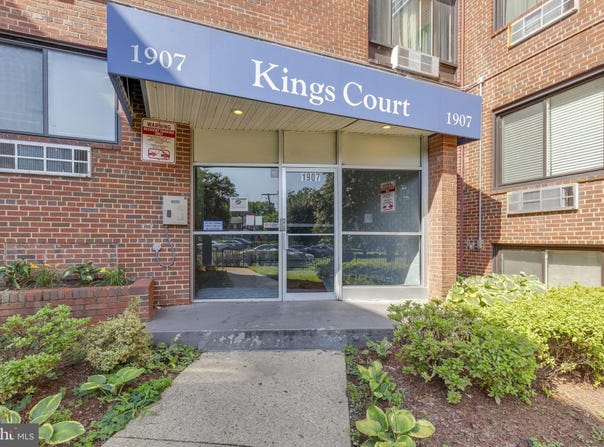 1907 MARION BARRY AVE SE, WASHINGTON, DC 20020