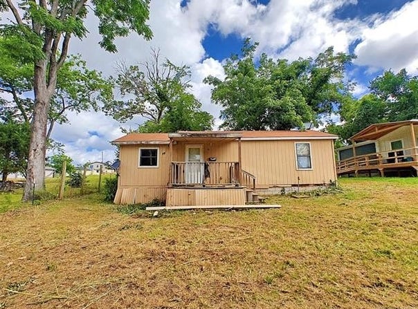 801 E Harrison Street, Tahlequah, OK 74464