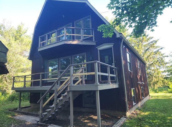 509 E Burdick Road, Chesterton, IN 46304