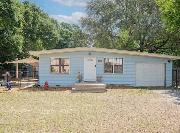 1495 Hickory Street, Niceville, FL 32578