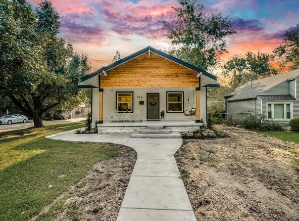 954 N Porter Ave, Wichita, KS 67203