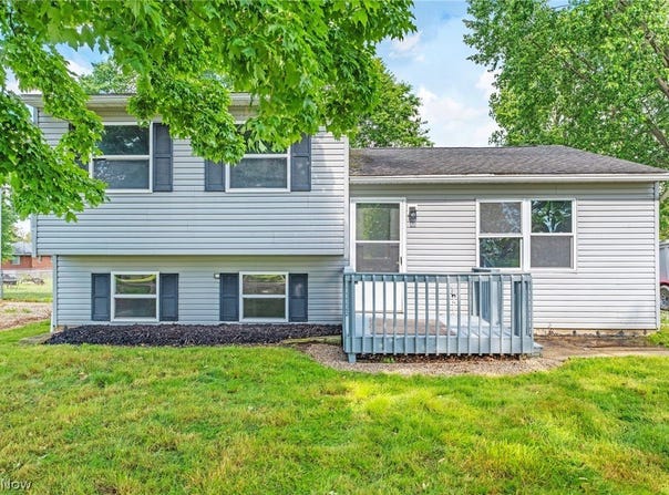 8995 Spring Drive, Windham, OH 44288