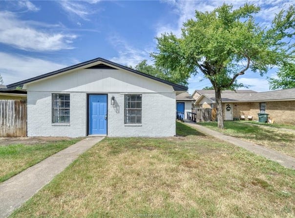 2807 Sprucewood Street, Bryan, TX 77801