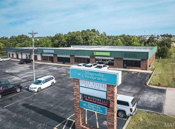 571 VFW Memorial Drive, St Robert, MO 65584