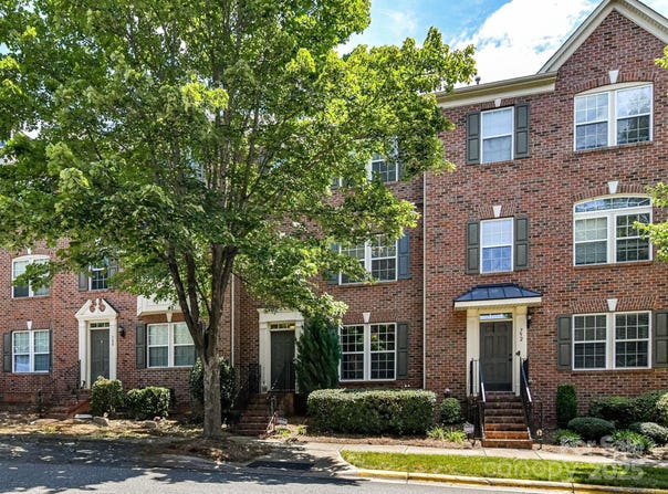756 Naramore Street, Davidson, NC 28036