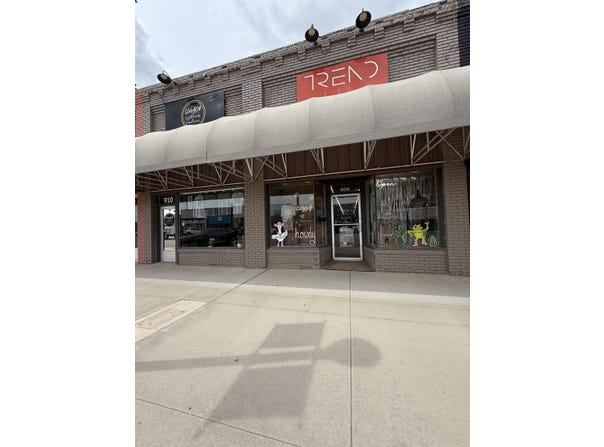 908/910 Main Street, Woodward, OK 73801