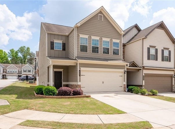 406 Crescent Woode Drive, Dallas, GA 30157