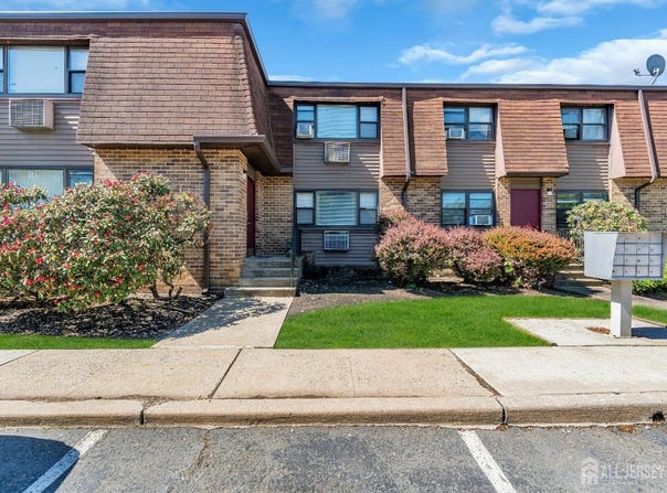 1133 Livingston Avenue, North Brunswick, NJ 08902