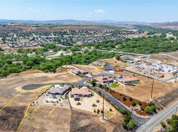 13040 River Bluffs (Lot 8) Lane, San Miguel, CA 93451