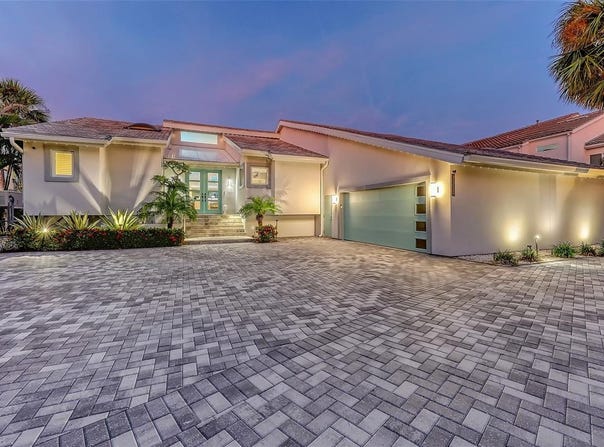 3310 BAYOU ROAD, LONGBOAT KEY, FL 34228