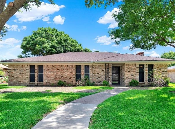 2416 Sierra Lane, Plano, TX 75075