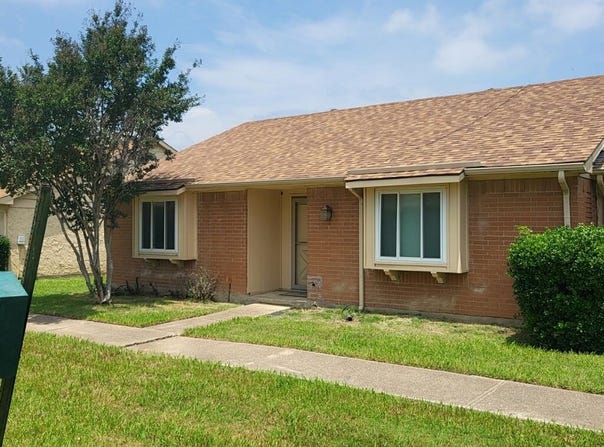 56 E Mountain Creek Drive, Grand Prairie, TX 75052