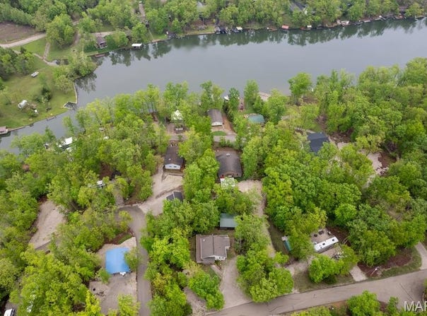 5152 Big Dipper Drive, Perryville, MO 63775